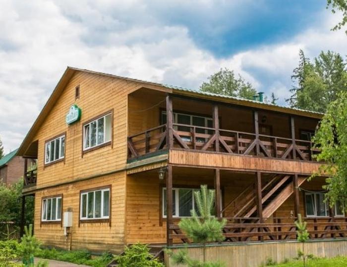 «Эконом» номер в коттедже с отдельным входом - Парк-отель «Покровское» (бывш. «Царский лес»)