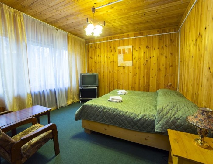 «Эконом» номер в коттедже с отдельным входом - Парк-отель «Покровское» (бывш. «Царский лес»)