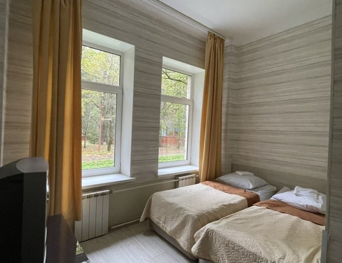 «Стандартный» двухместный номер - Парк-отель «Покровское» (бывш. «Царский лес»)