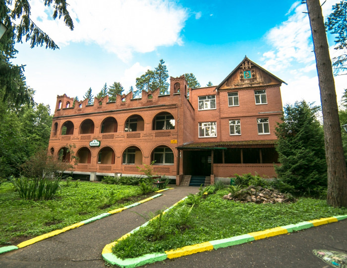 Внешний вид и территория - Парк-отель «Покровское» (бывш. «Царский лес»)